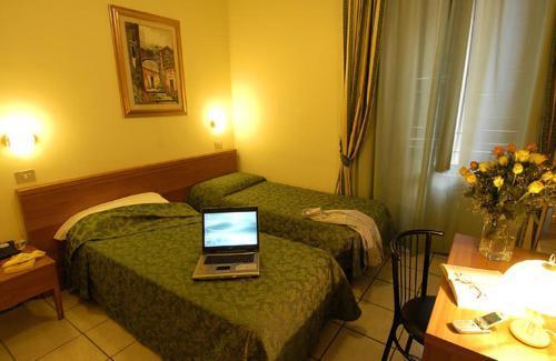 Hotel 22 Marzo Milano Eksteriør billede