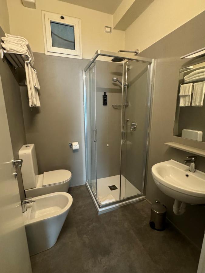 Hotel 22 Marzo Milano Eksteriør billede